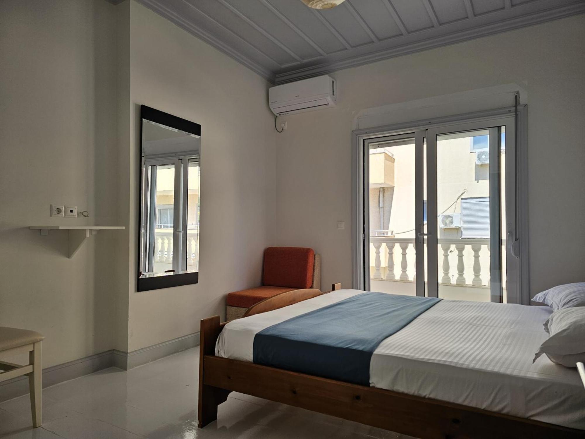 Happy Stay Eri Sarande Exterior photo