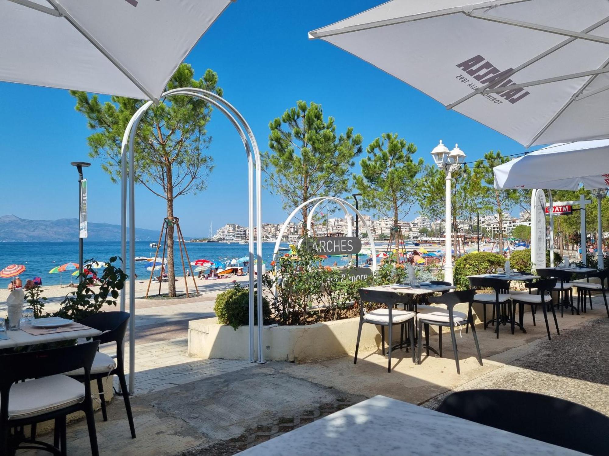 Happy Stay Eri Sarande Exterior photo